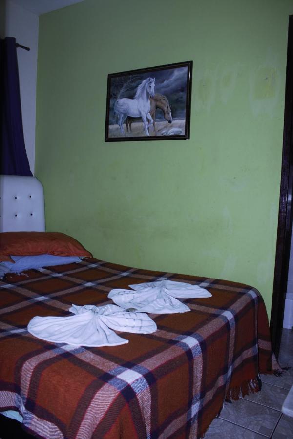 Hostel Rio Das Ostras Rio das Ostras Esterno foto